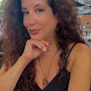 Meet your Posher, Lillian